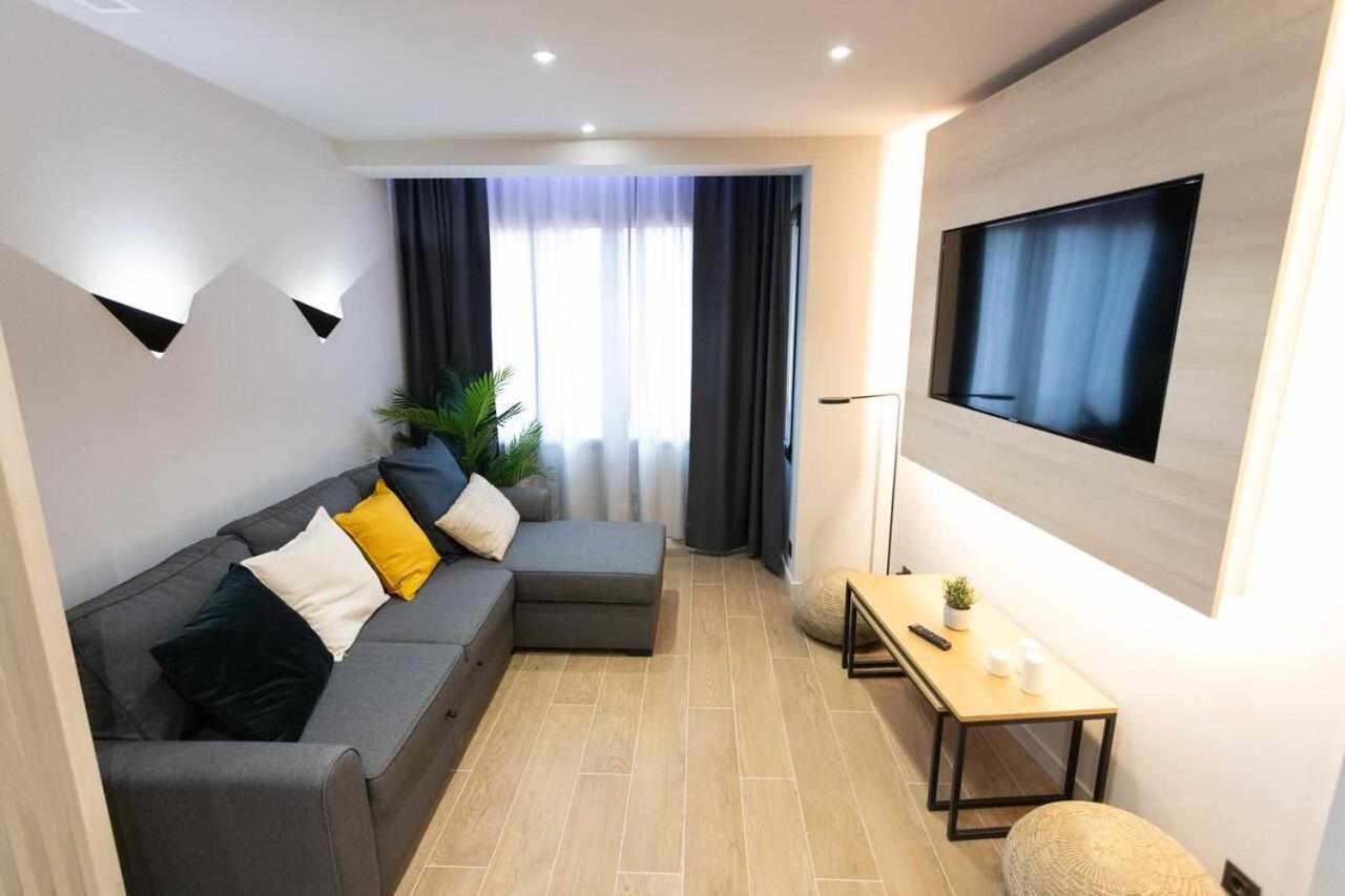 Apartamento Milano Living Suites en Vila real Exterior foto